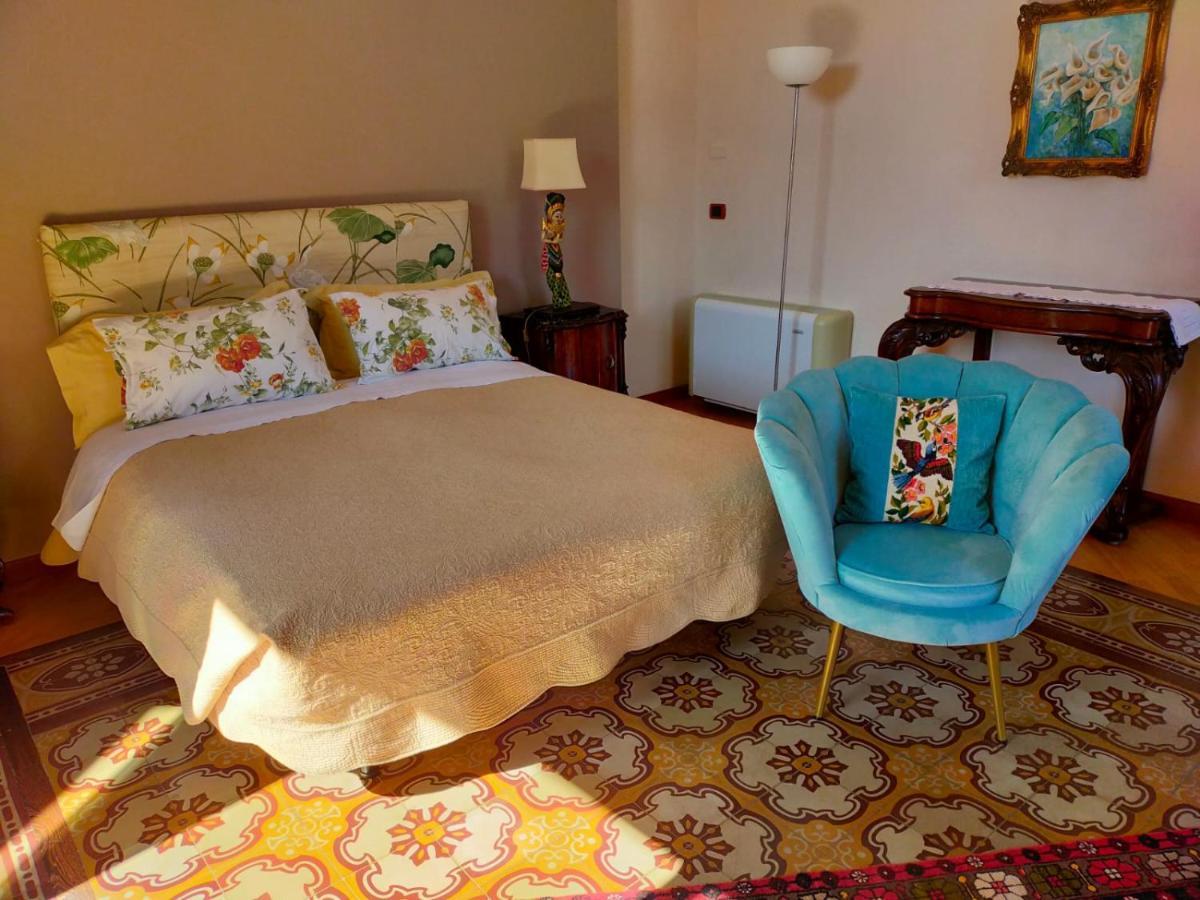 Crociferi B&B Catania-Fontanarossai nemzetközi repülőtér Kültér fotó