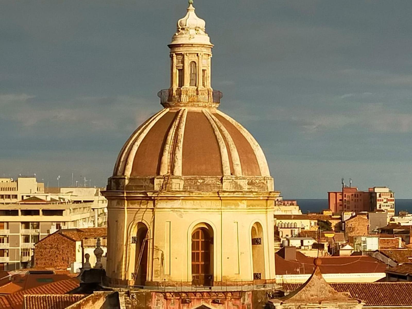 Crociferi B&B Catania-Fontanarossai nemzetközi repülőtér Kültér fotó