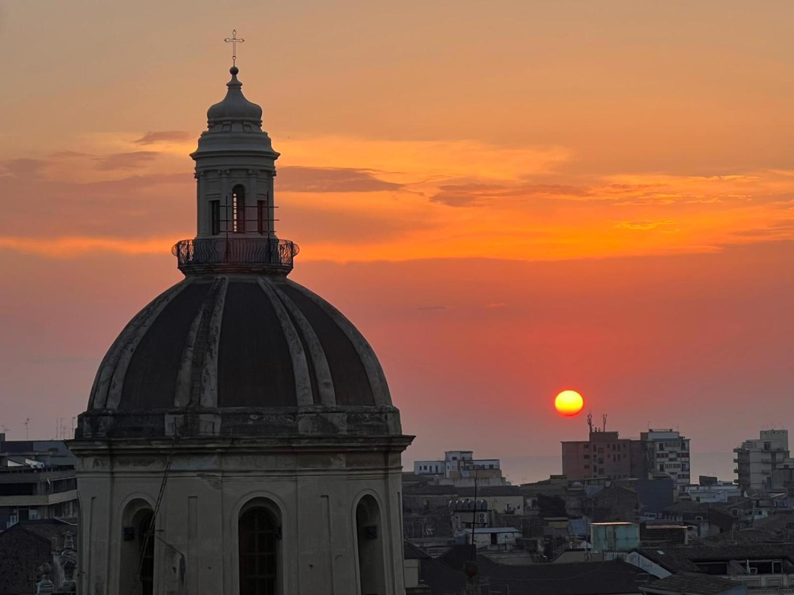 Crociferi B&B Catania-Fontanarossai nemzetközi repülőtér Kültér fotó